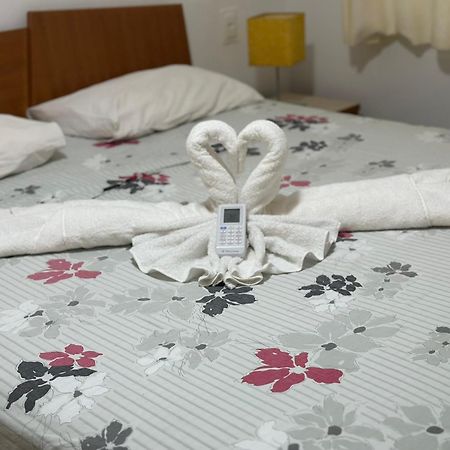 Flat Guarajuba 4 Quartos Terreo A Beira Mar - Pe Na Areia - Governanca Com Arrumadeira E Wi Fi Inclusos Camassari Esterno foto