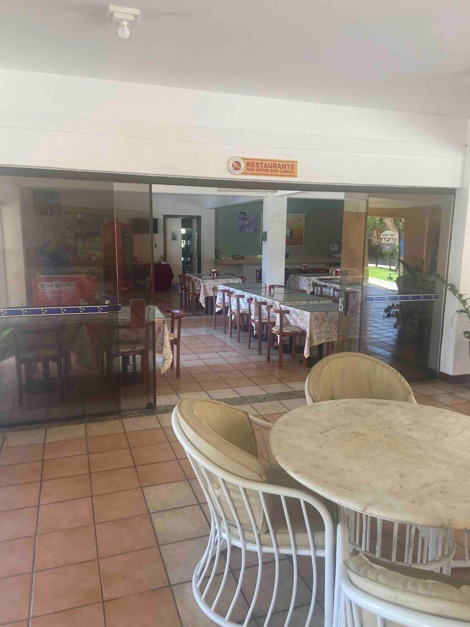 Flat Guarajuba 4 Quartos Terreo A Beira Mar - Pe Na Areia - Governanca Com Arrumadeira E Wi Fi Inclusos Camassari Esterno foto