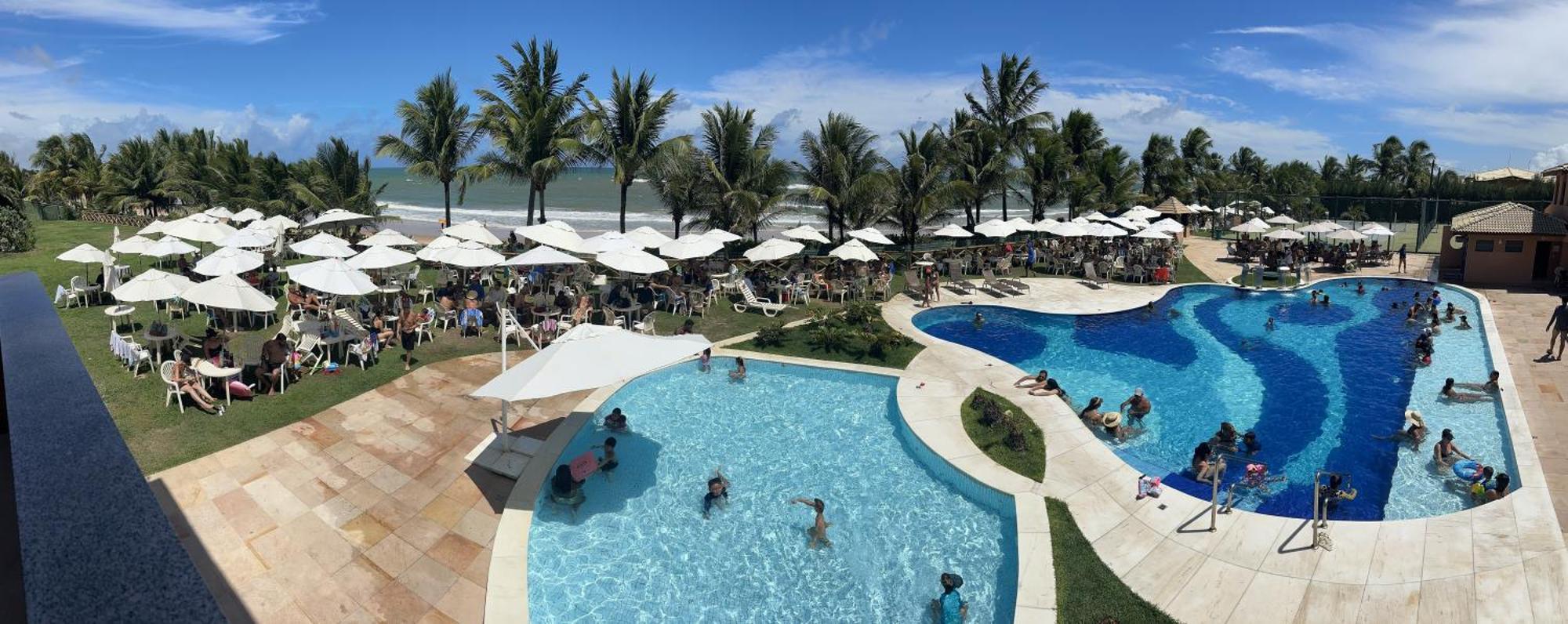 Flat Guarajuba 4 Quartos Terreo A Beira Mar - Pe Na Areia - Governanca Com Arrumadeira E Wi Fi Inclusos Camassari Esterno foto