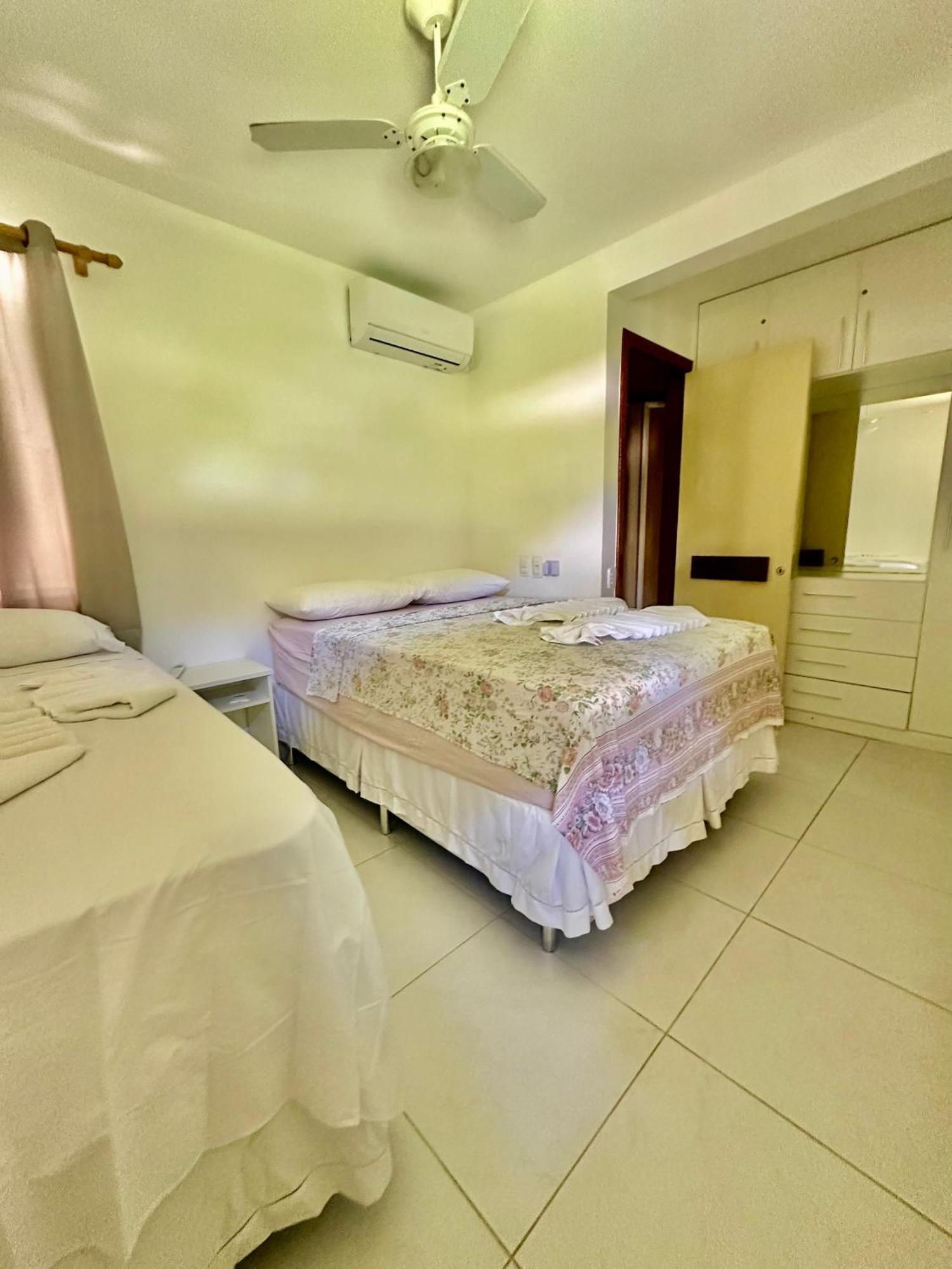 Flat Guarajuba 4 Quartos Terreo A Beira Mar - Pe Na Areia - Governanca Com Arrumadeira E Wi Fi Inclusos Camassari Esterno foto